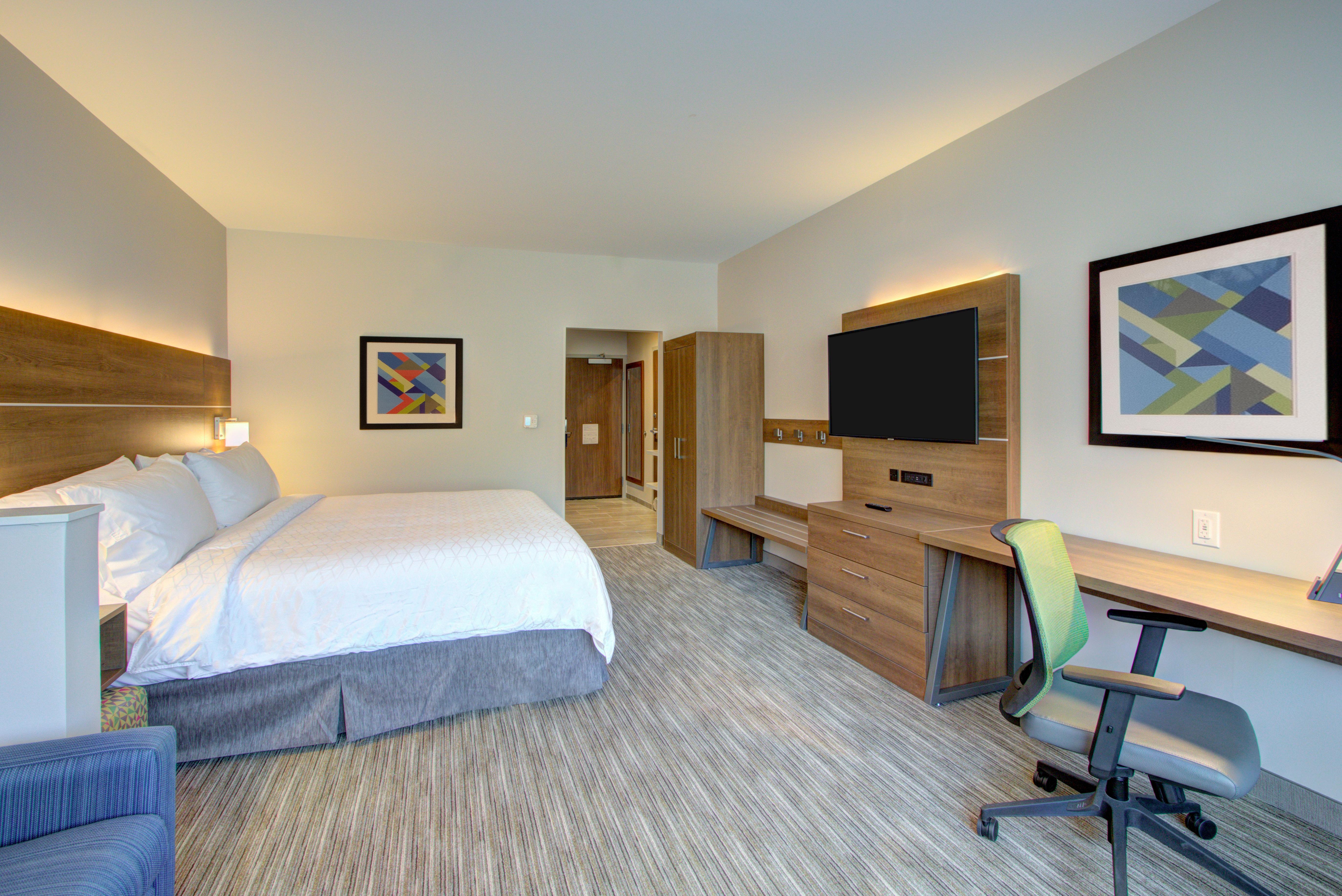 Holiday Inn Express & Suites Charlotte Southwest By Ihg Exterior photo