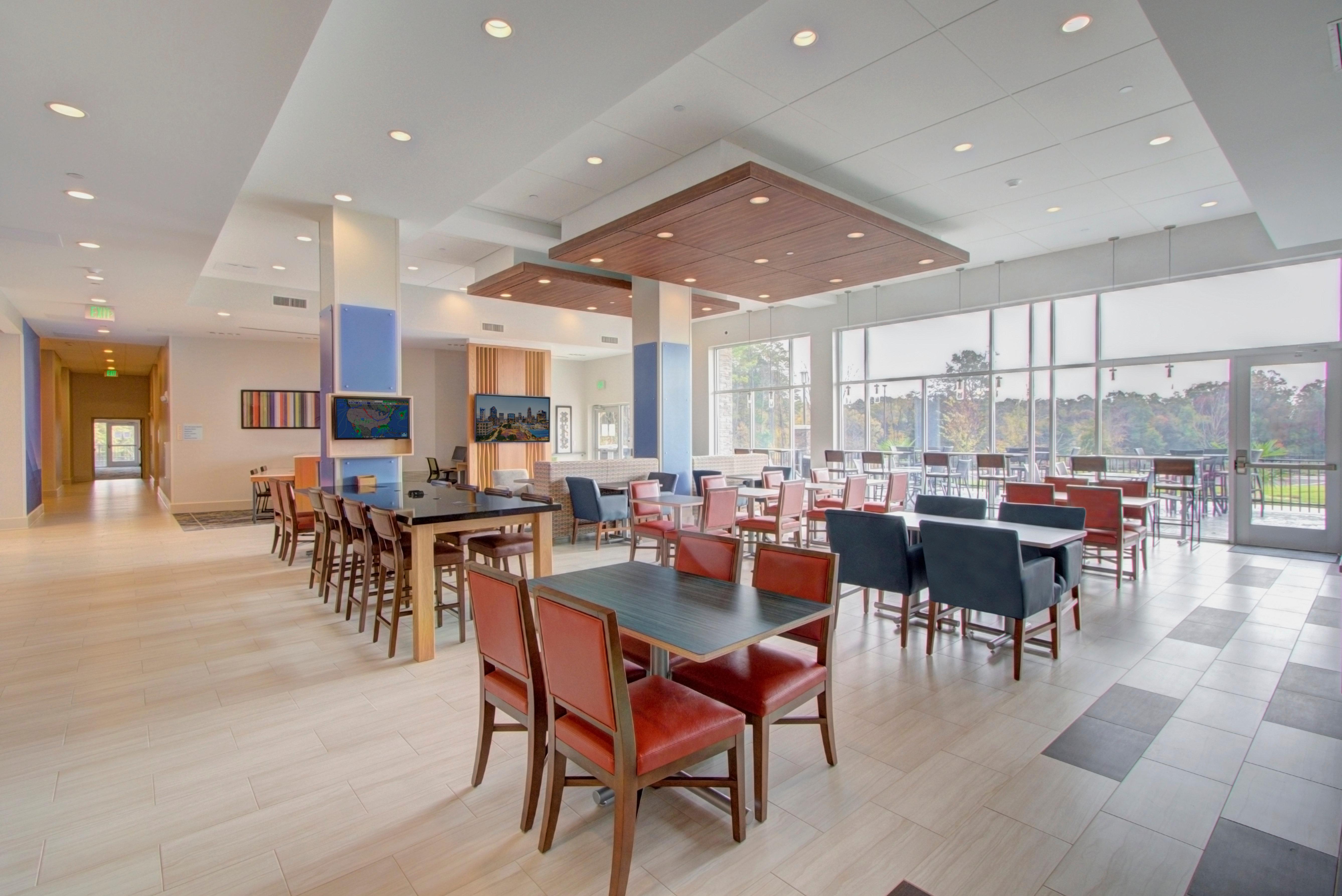 Holiday Inn Express & Suites Charlotte Southwest By Ihg Exterior photo